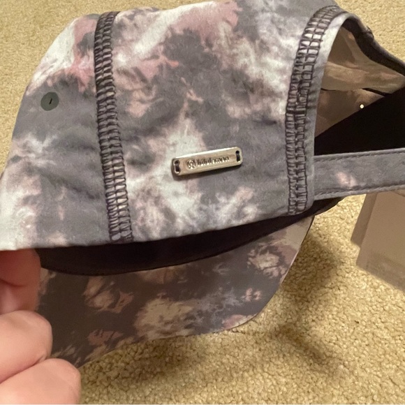 NWT Lululemon Baller Hat - Picture 2 of 7